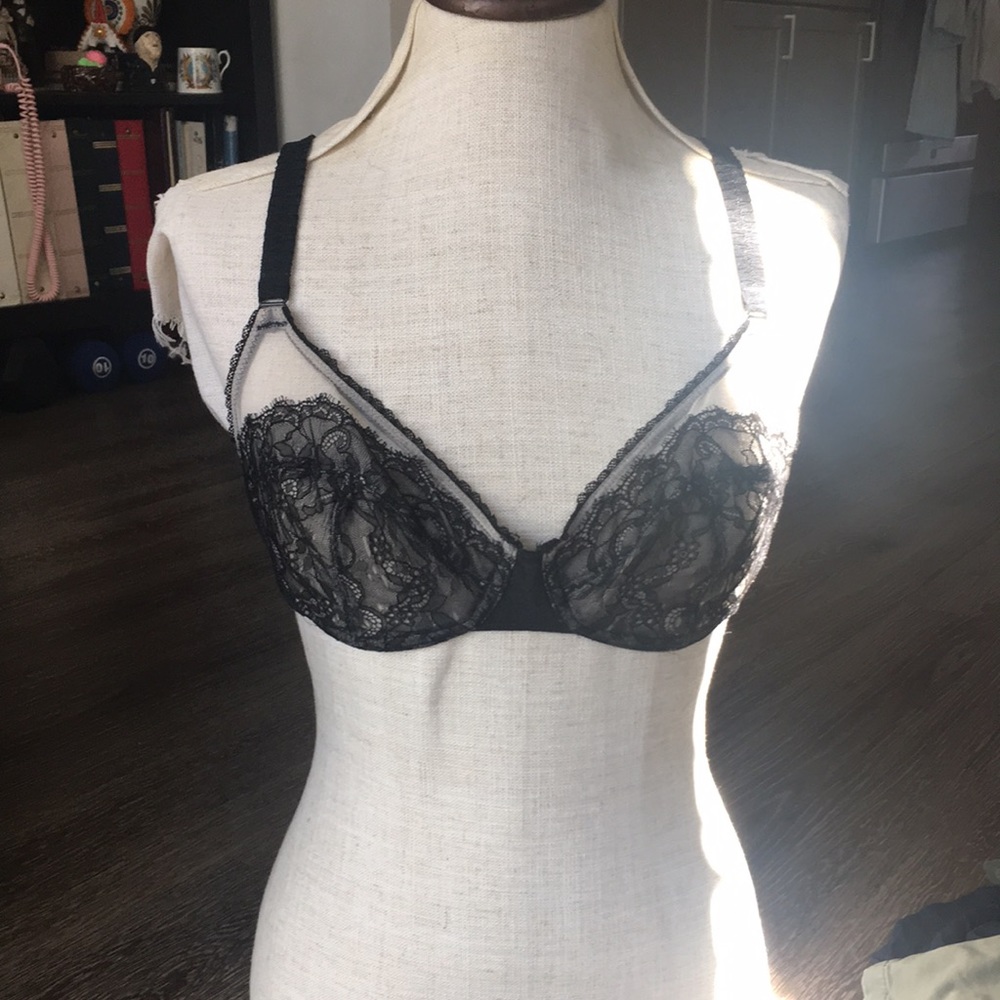 Wacoal nude and black bra 36C